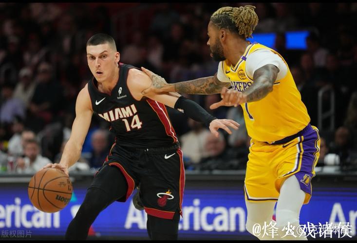 詹姆斯29分难救主,浓眉低迷仅8分,热火41分狂胜湖人创历史 詹姆斯29分难救主,浓眉低迷仅8分,热火41分狂胜湖人创历史